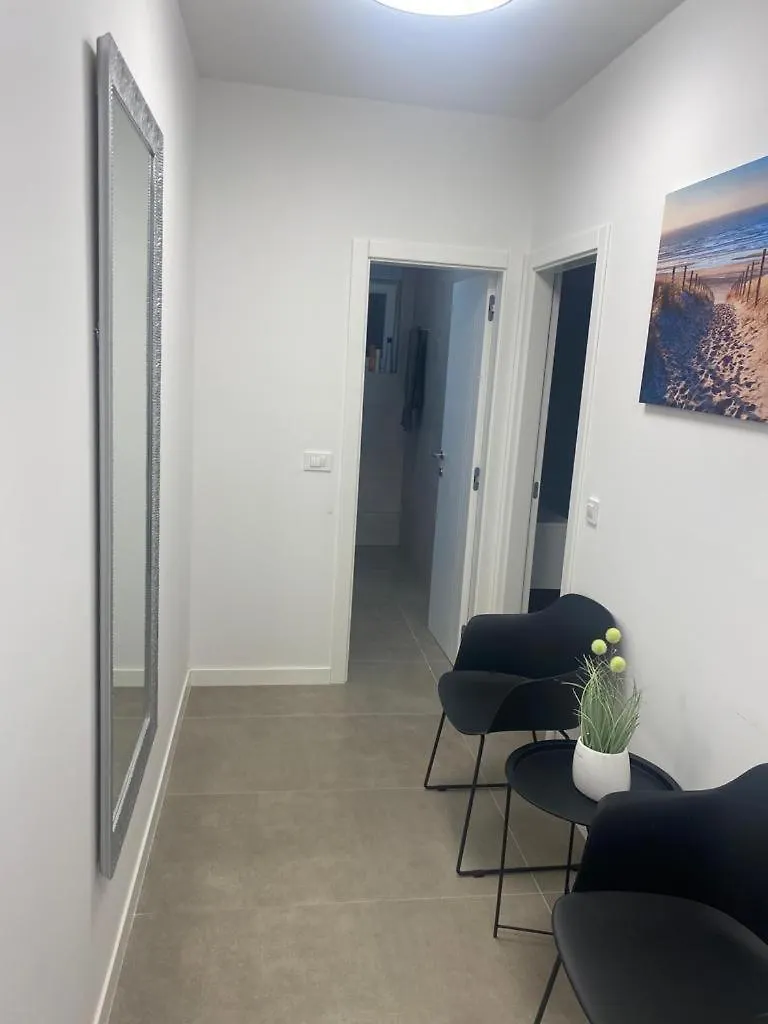 Apartment Noah Vrsi